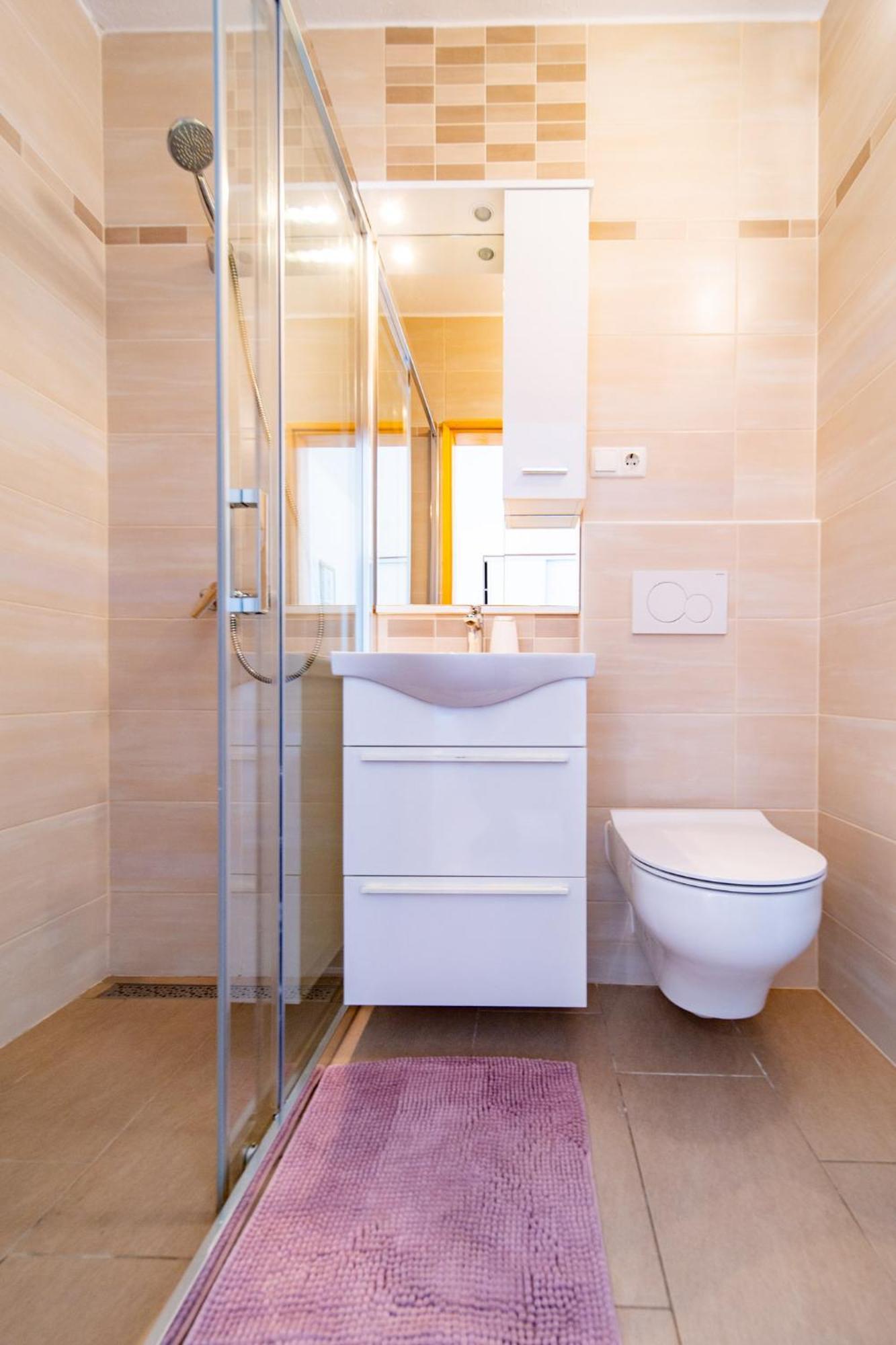 Guesthouse Mira راب المظهر الخارجي الصورة